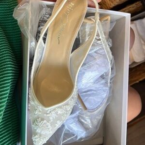 Betsey Johnston Ivory Heels